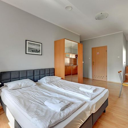 Dom & House - Apartamenty Zacisze ソポト エクステリア 写真
