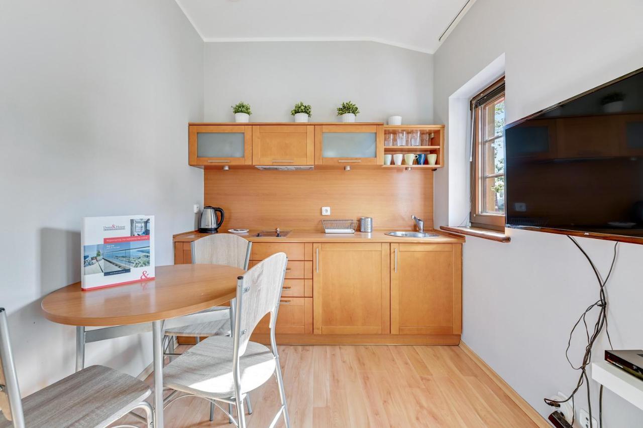Dom & House - Apartamenty Zacisze ソポト エクステリア 写真