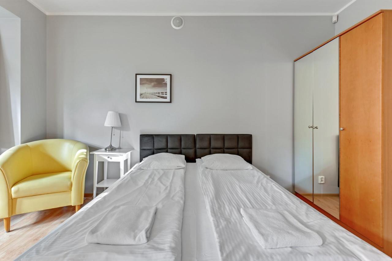 Dom & House - Apartamenty Zacisze ソポト エクステリア 写真