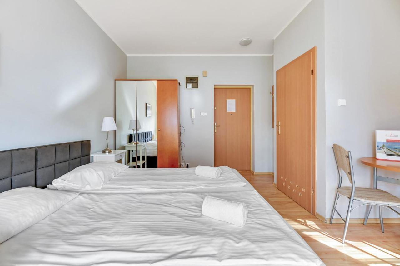 Dom & House - Apartamenty Zacisze ソポト エクステリア 写真